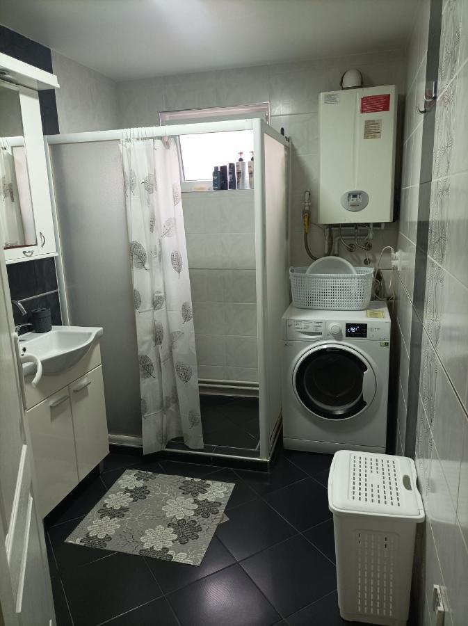 Ariana Apartman Kragujevac Zewnętrze zdjęcie