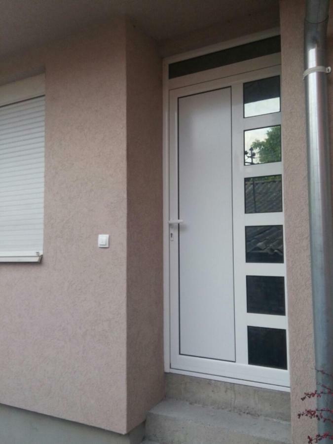 Ariana Apartman Kragujevac Zewnętrze zdjęcie